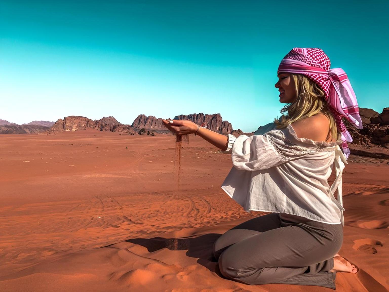 Отель Wadi Rum Caeser Camp Экстерьер фото