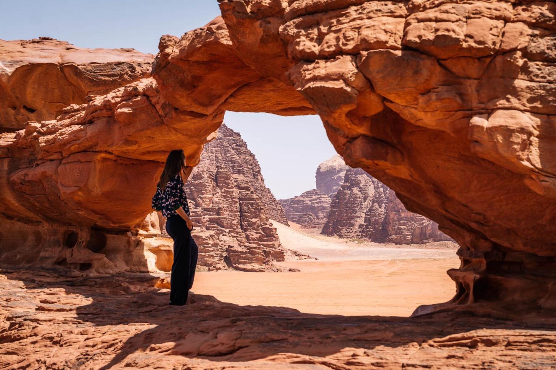 Отель Wadi Rum Caeser Camp Экстерьер фото