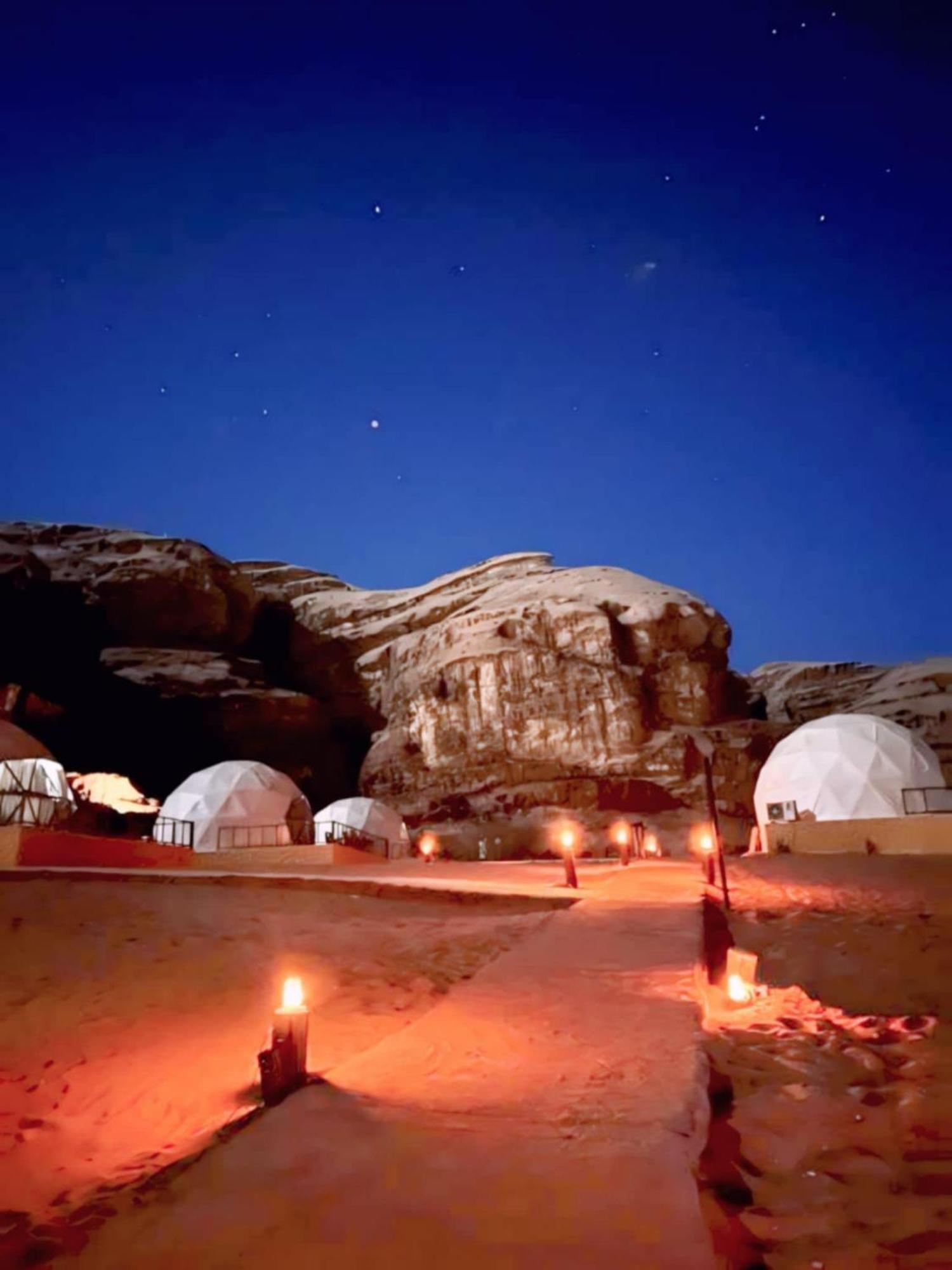 Отель Wadi Rum Caeser Camp Экстерьер фото